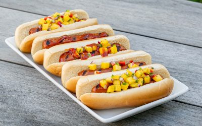 Hot-dogs garnis de salsa